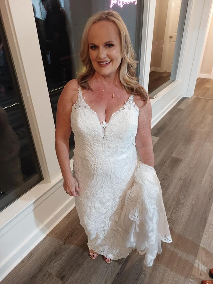 La mujer contrajo matrimonio con su novio de quien se declara perdidamente enamorada