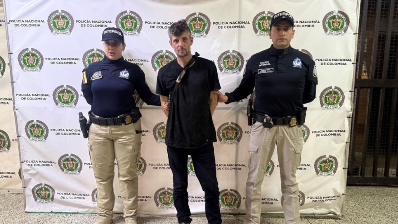 Ciudadano español detenido en las calles de Medellín.