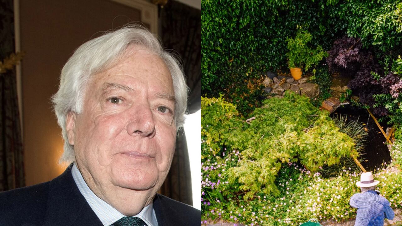 Nicolas Puech y su regalo al jardinero de confianza