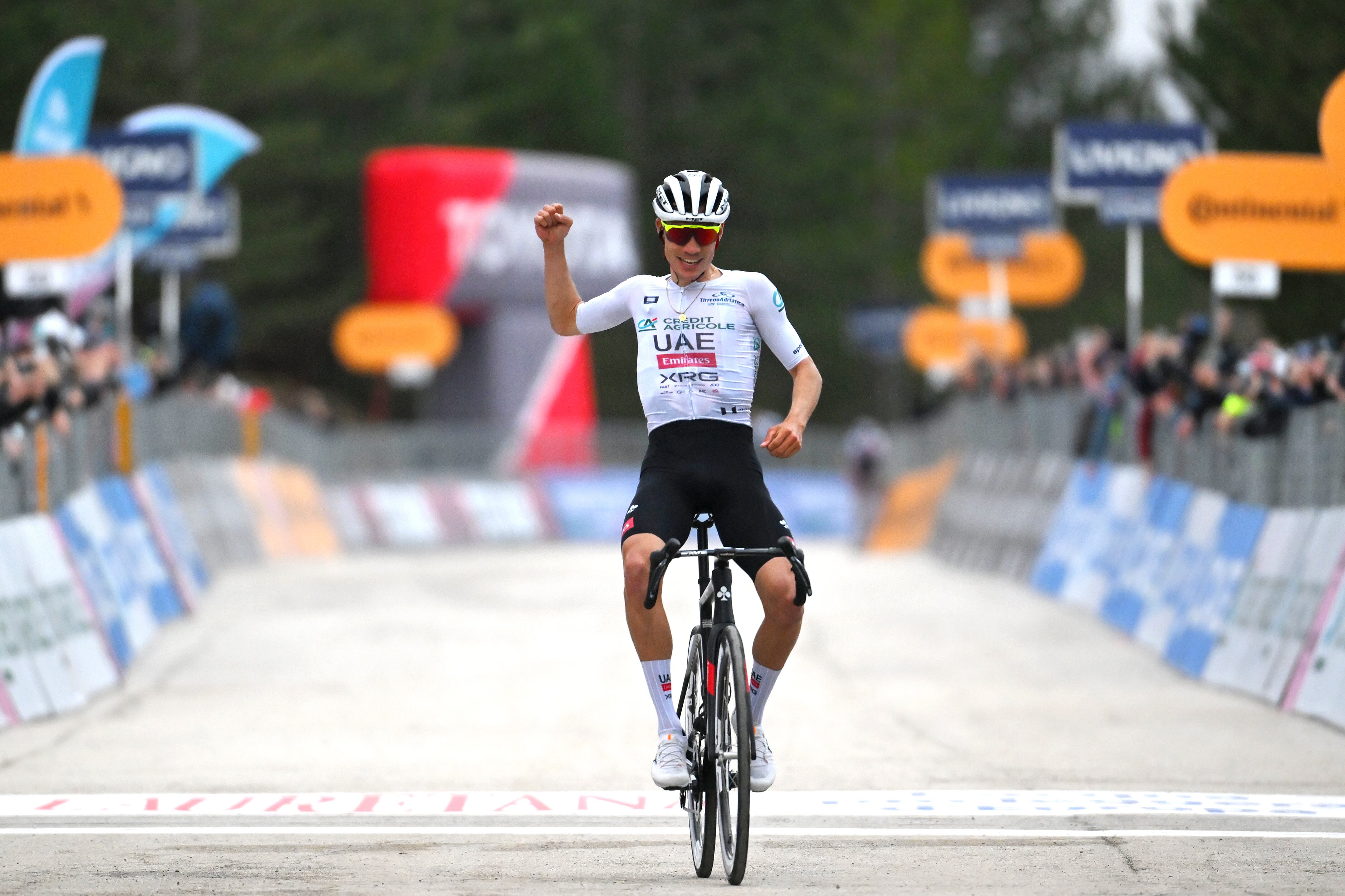 Juan Ayuso ganó la etapa reina en Tirreno Adriático.