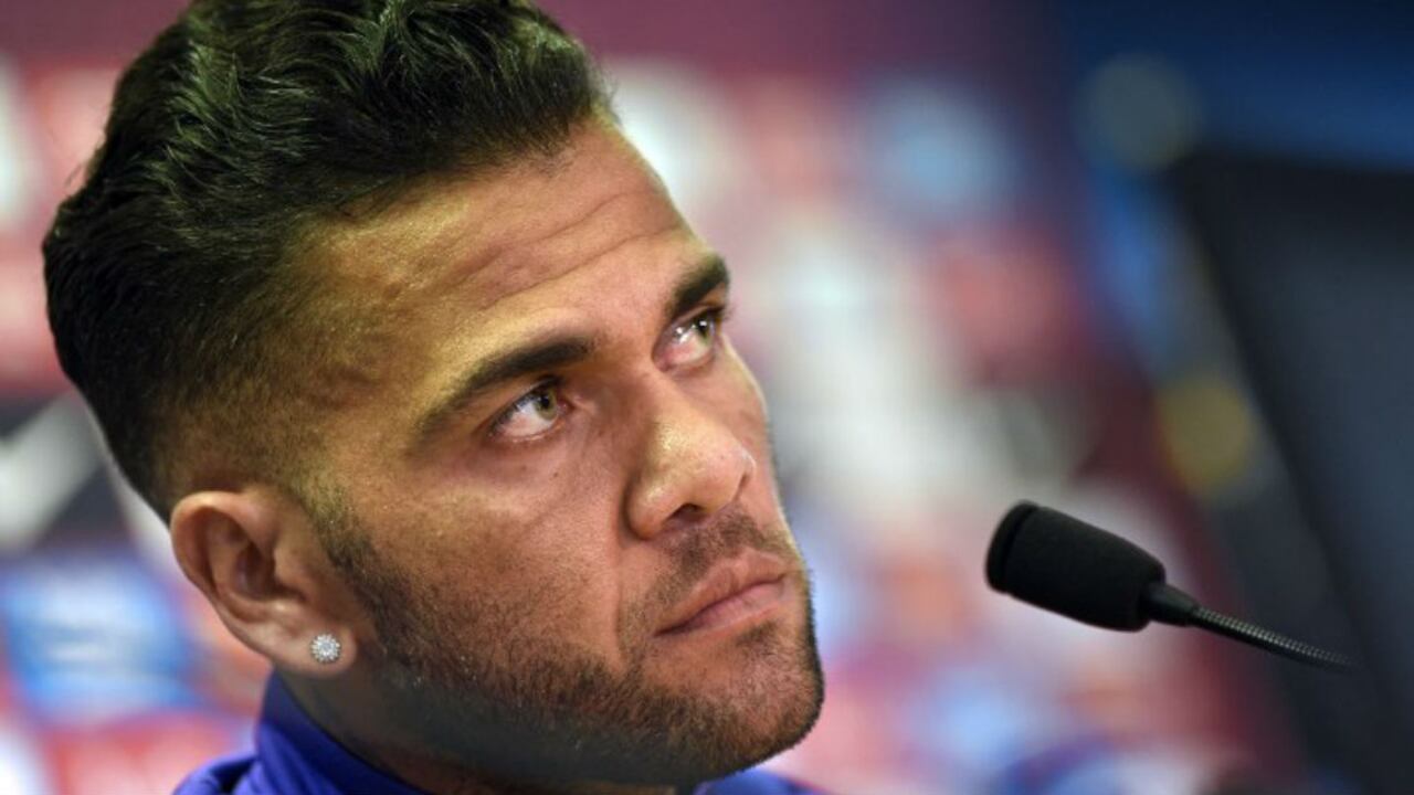 Dani Alves tiene serios líos con la justicia. Desde enero está recluido en un centro penitenciario.