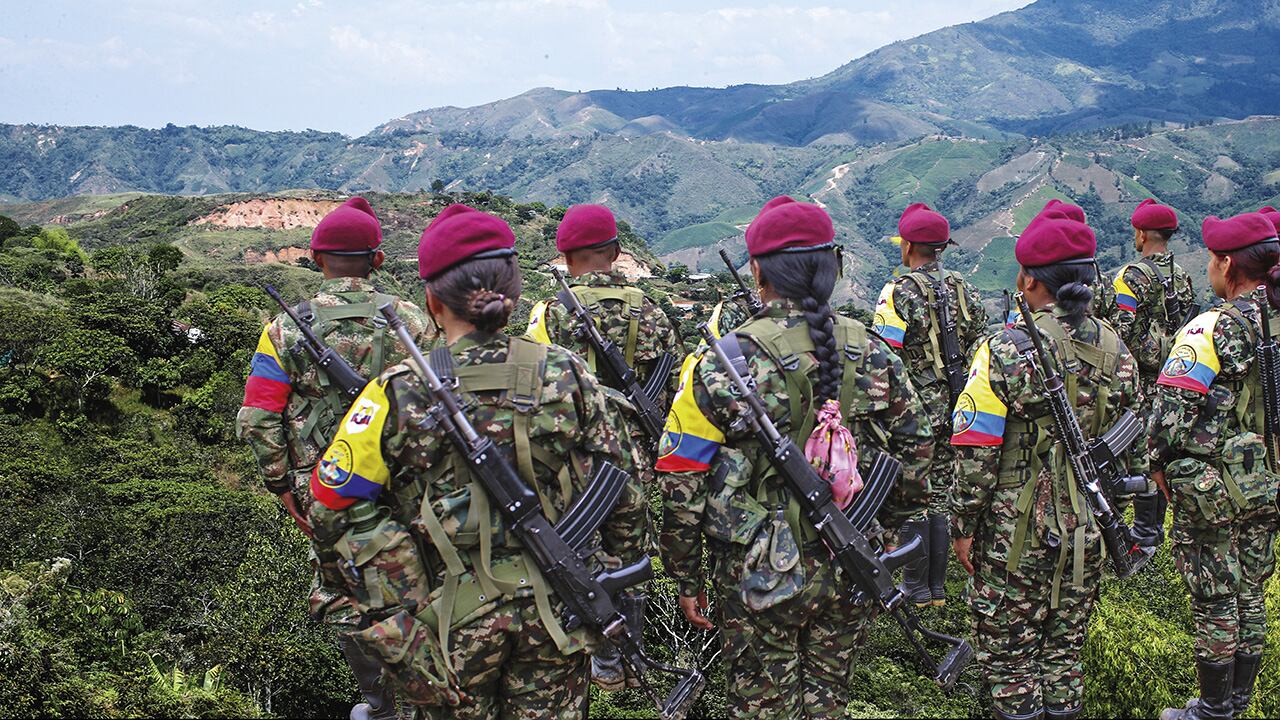 Todo esto es liderado por un sujeto conocido con el alias de Marlon, señalado cabecilla de la estructura Carlos Patiño. 