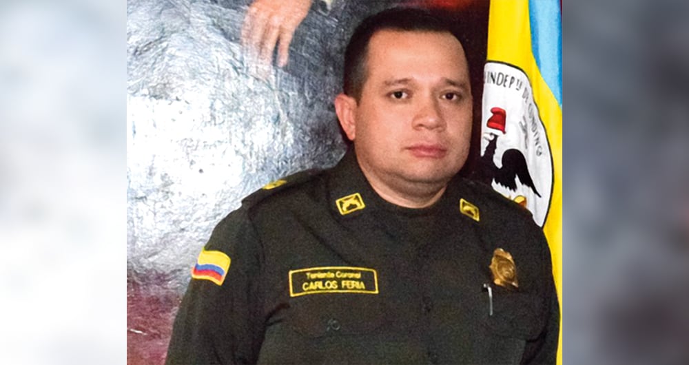     Pese a los problemas con la Fiscalía, que acusó al coronel Carlos Feria de graves delitos por el caso de Marelbys Meza, el ministro de Defensa sí autorizó su ascenso.
