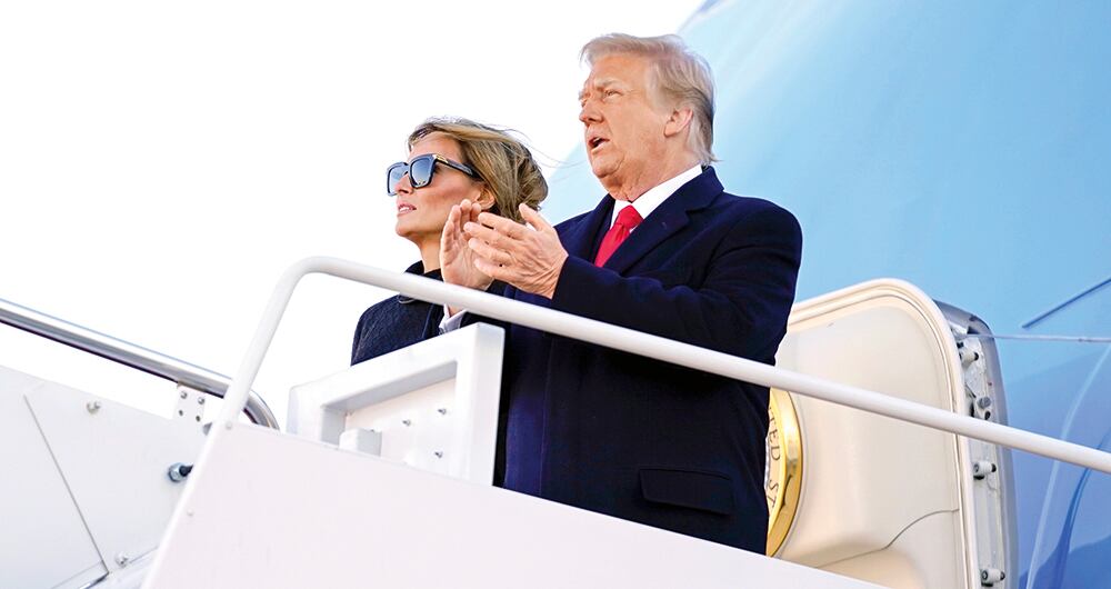 Donald Trump fue el primer presidente en 152 años que no asiste voluntariamente al juramento de su sucesor.