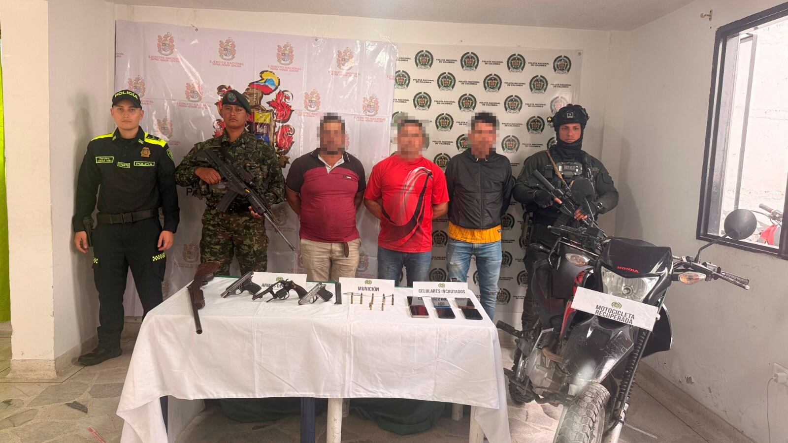 Capturados en operativo de la Policía y el Ejército.