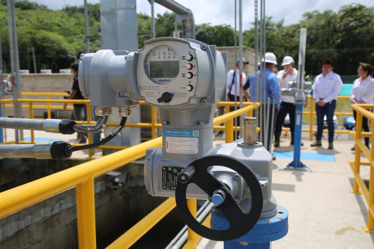 sistema de abastecimiento y tratamiento de agua potable *