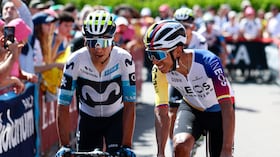 Ineos Grenadiers' Colombian rider Egan Bernal (R) and Movistar Team's Colombian rider Nairo Quintana react ahead of the start of the 20th stage of the 108th Giro d'Italia cycling race 205kms from Verres to Sestriere on May 31, 2025. (Photo by Luca Bettini / AFP)