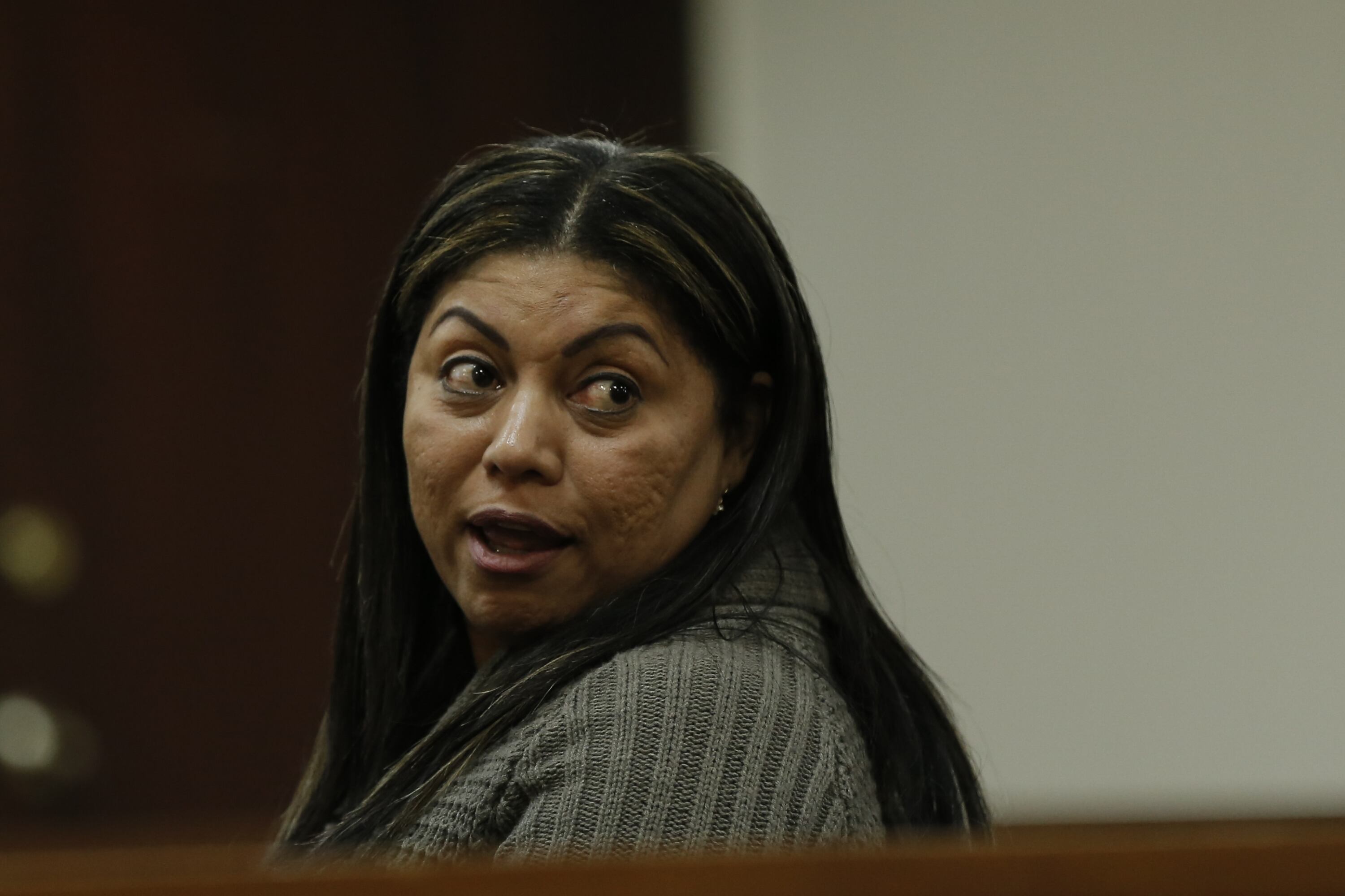 Imputación de cargos contra Oneida Pinto ex gobernadora de la Guajira acusada de celebración indebida de contratos la cual afectó a la niñez de La Guajira.