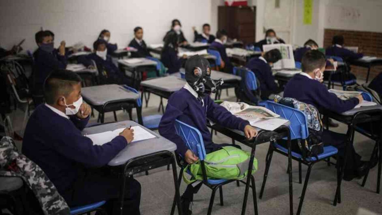 La app funciona desde hace siete años para monitorear el transporte escolar, pero por la pandemia agregó más funcionalidades.