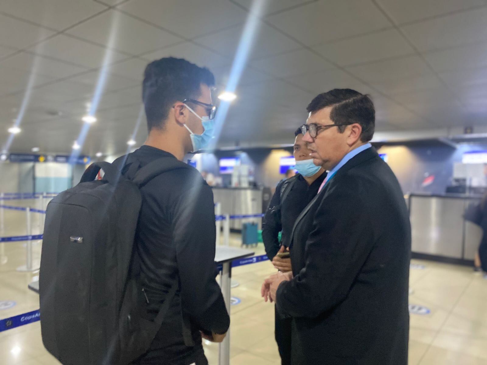 Fotos del Instituto Guatemalteco de Migración publicadas con el operativo de venezolanos retornando a su país.