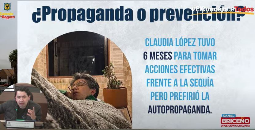Daniel Briceño interviniendo en el debate de control político