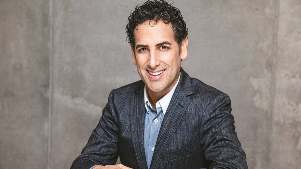 'Juan Diego', con ese cariño personal llaman al tenor lírico oriundo de Lima.