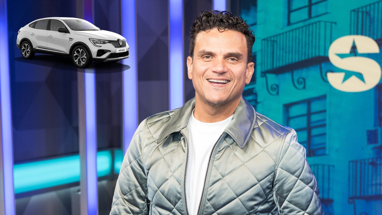 Silvestre Dangond sorprendió a su madre con regalo de cumpleaños.