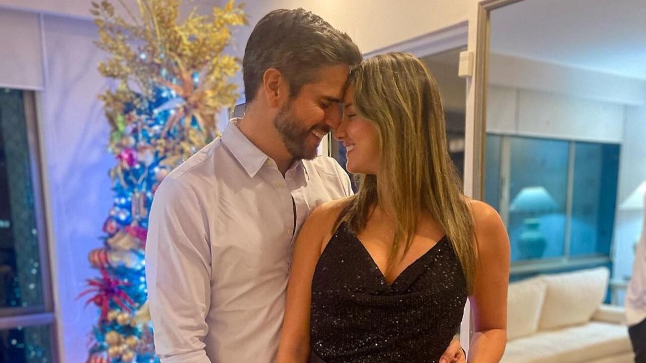 La presentadora le mostró a sus seguidores su travesía por Francia, junto a su novio Daniel Arenas.