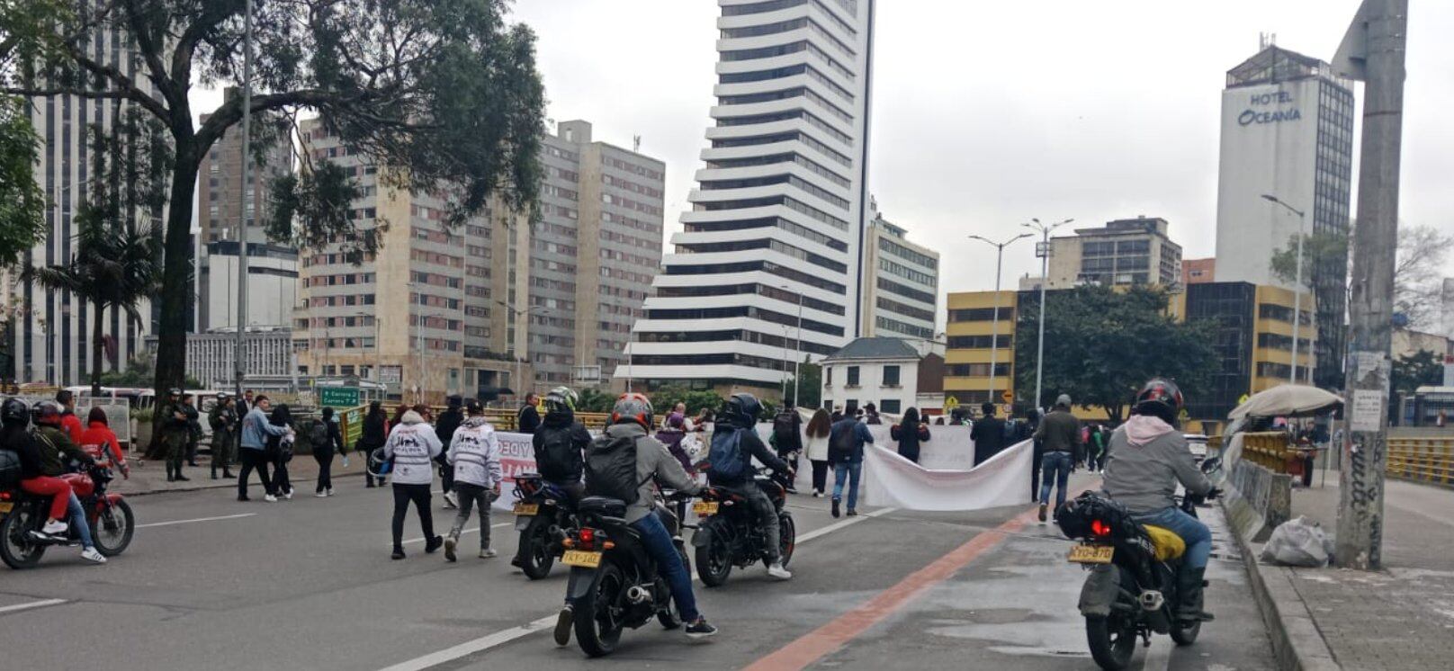 Reportan marchas en el centro de Bogotá.