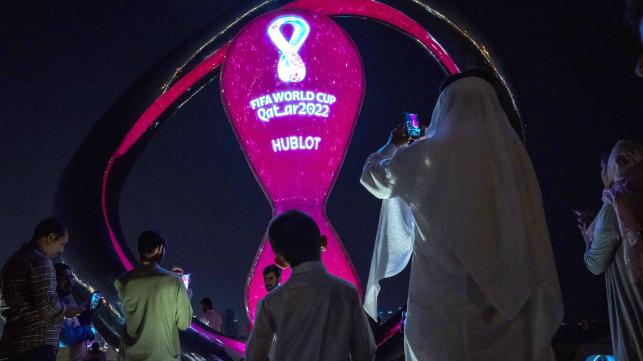 Cibercriminales aprovechan la popularidad del Mundial Qatar 2022 para robar a los hinchas. (AP/Nariman El-Mofty)