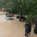 En los departamentos de Meta y Casanare, alerta máxima por ola invernal. Alerta máxima en el Río Upia.
Las fuertes lluvias tienen en alerta roja el cauce del río Upía. La Dirección de Gestión del Riesgo reporta un peligroso aumento en el nivel del agua y ordena a las comunidades ribereñas extremar precauciones.