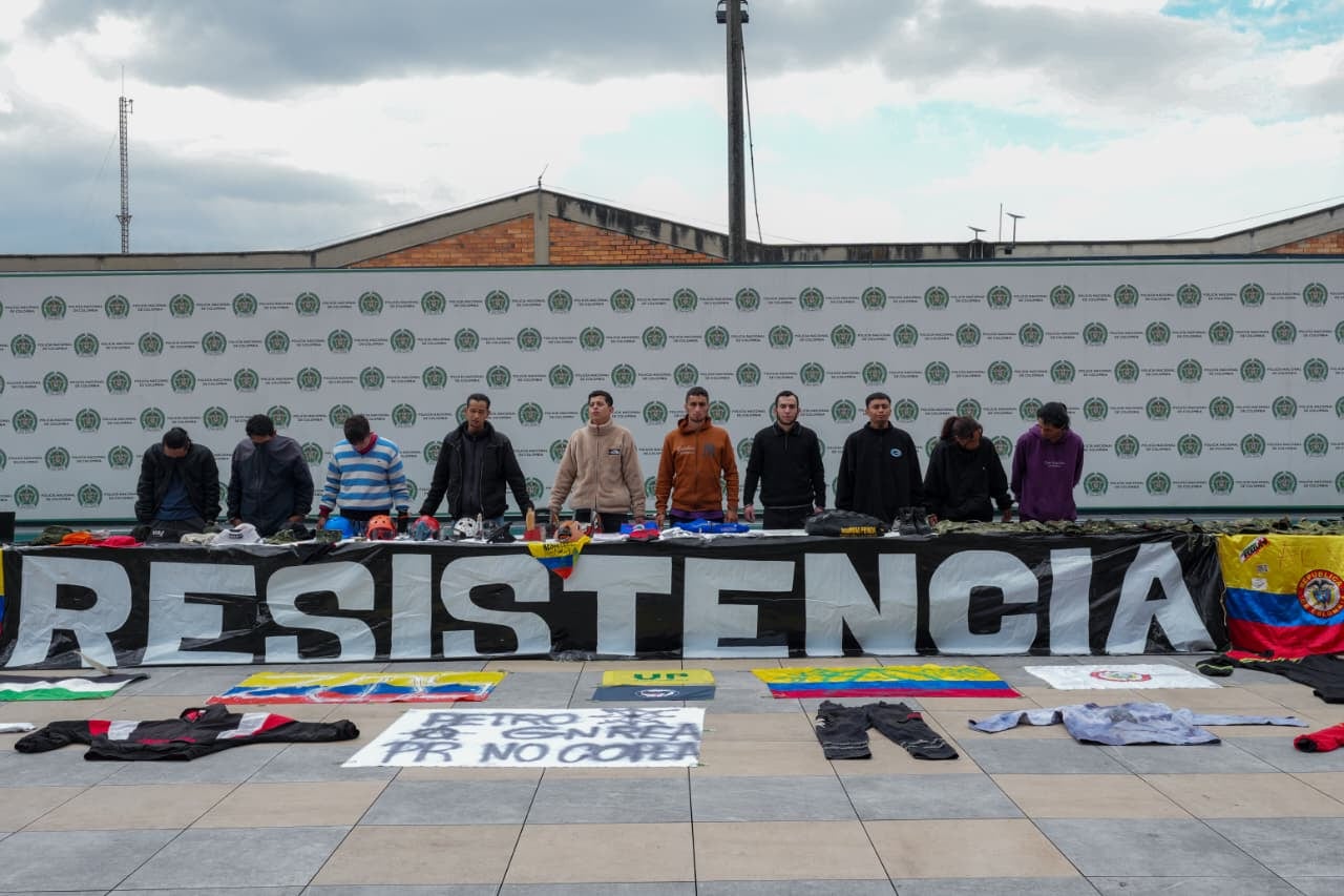 Les fueron incautados varios elementos probatorios vinculados a hechos de terrorismo en Bogotá.