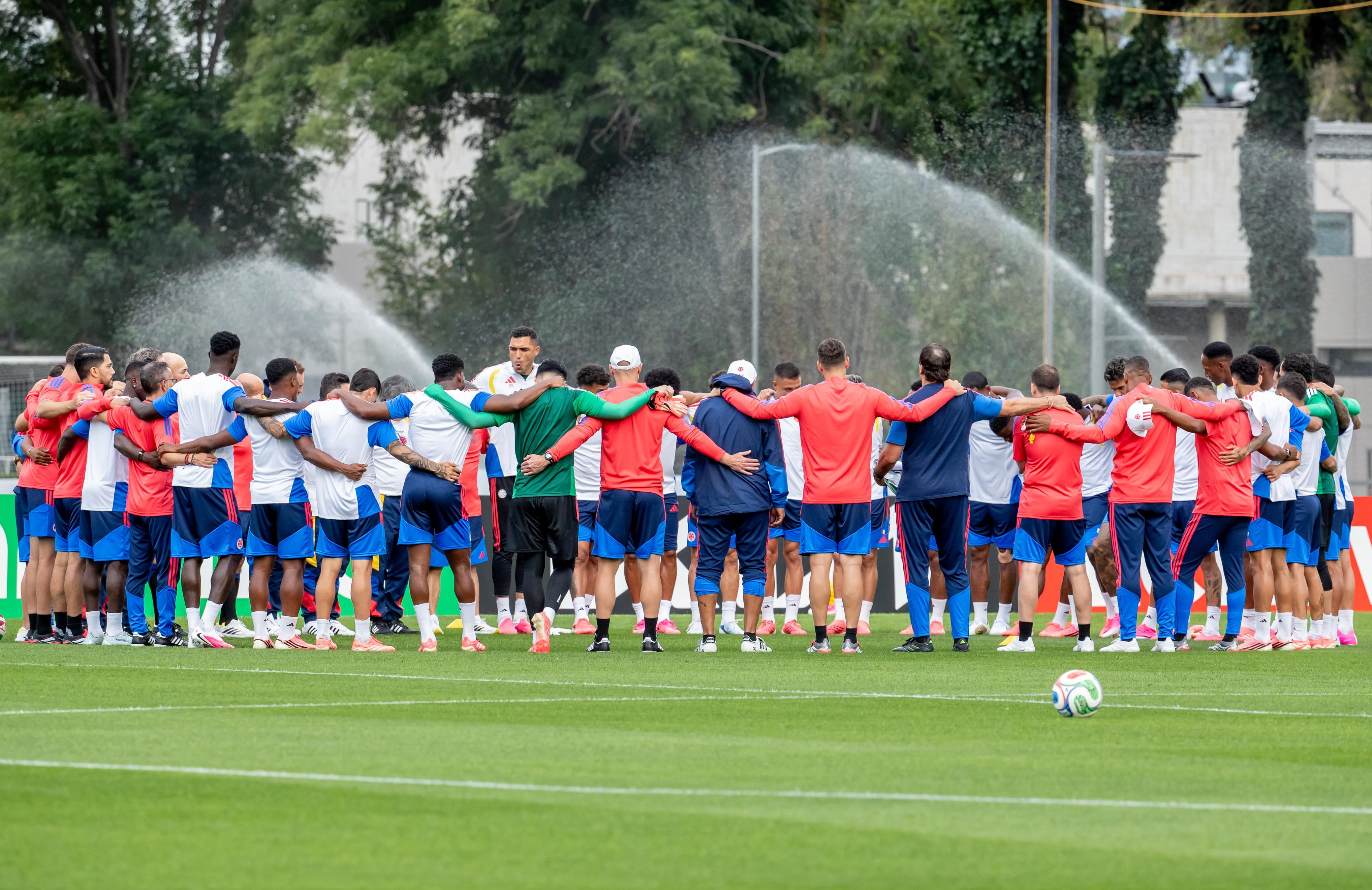 El combinado nacional cumplió jornadas tácticas en Ciudad de México.