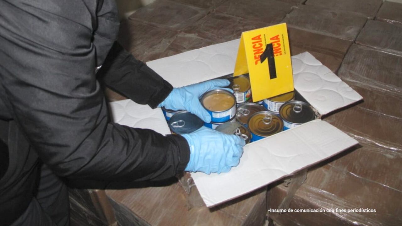 La Fiscalía logró la incautación de un cargamento de latas de atún que serían enviadas a Europa, pero cargadas de cocaína.