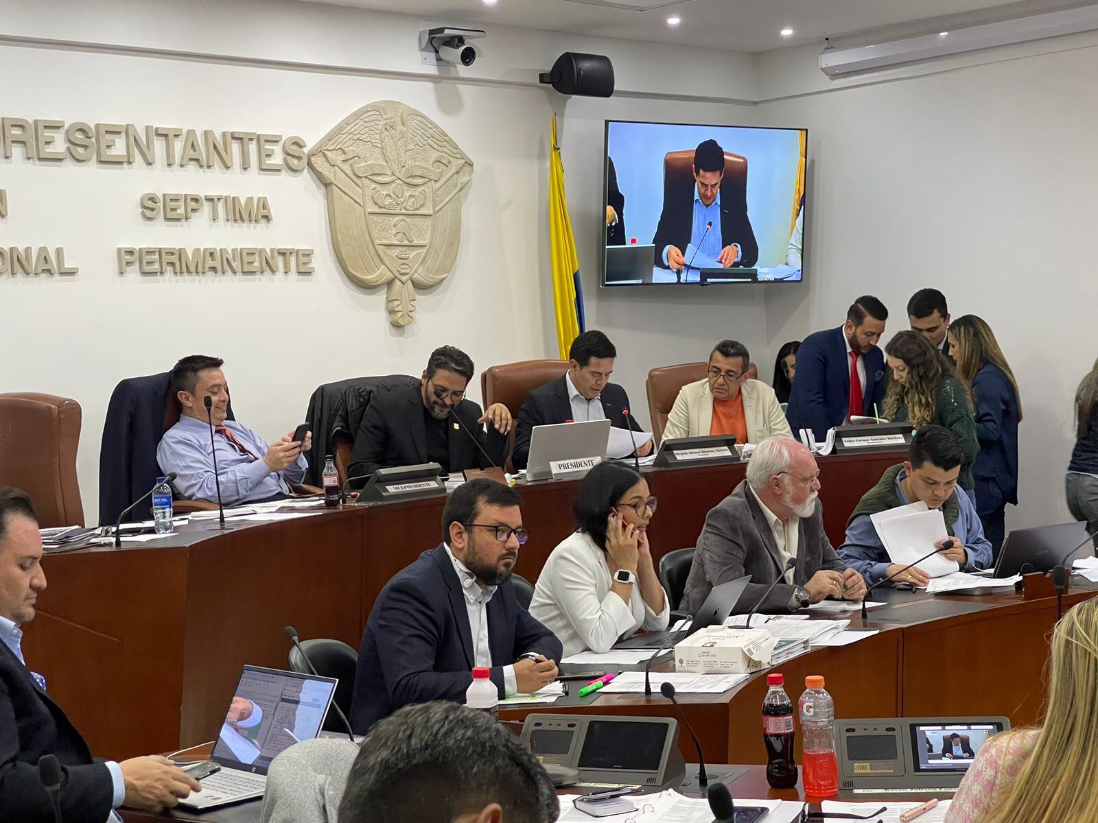 Continúa el debate de la reforma a la salud en la Comisión Séptima de la Cámara.