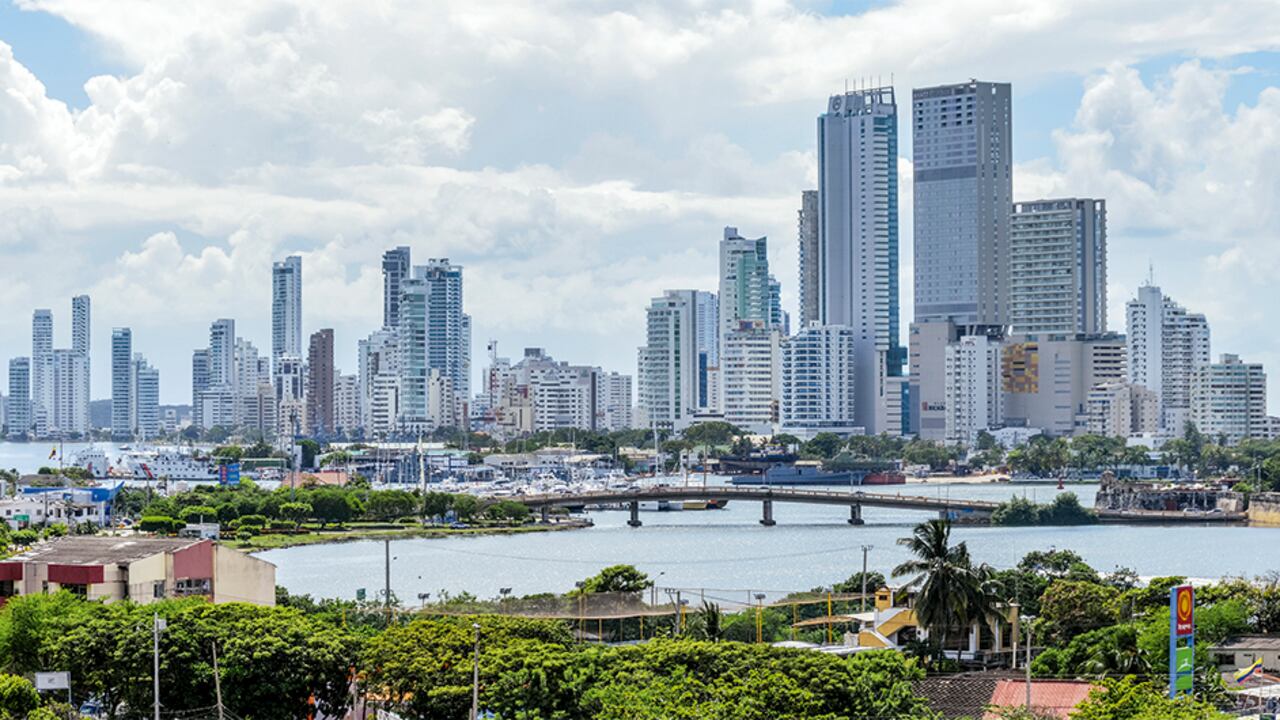 “Sus costas en el mar Caribe la han convertido en un nodo de conectividad estratégico en la red global de carga marítima", Ana María Palau, consejera Presidencial para las Regiones.