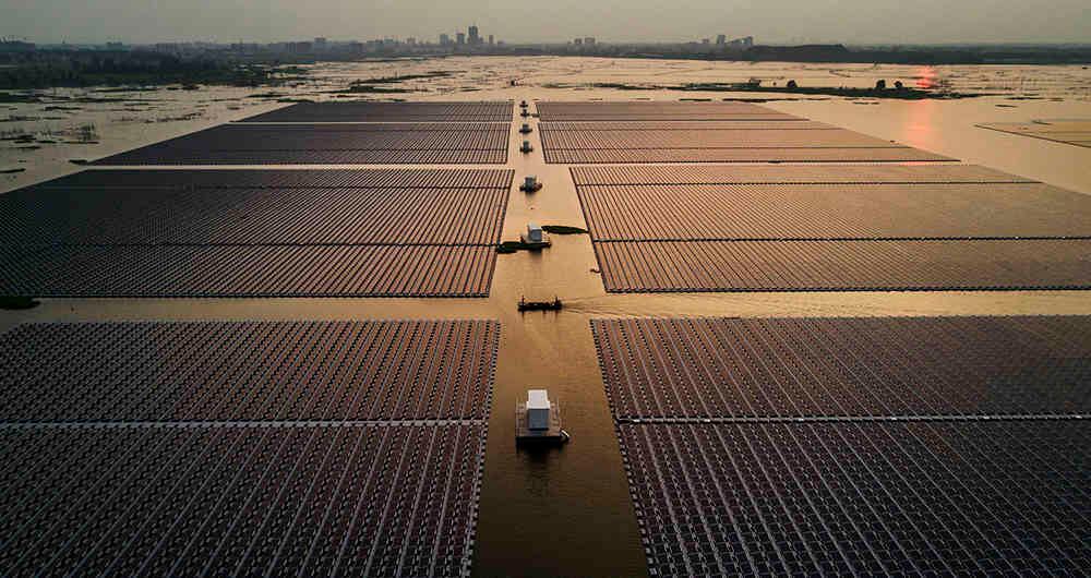 "Colombia debe volcarse más hacia el Asia-Pacífico e invitar a las inversiones chinas a asentarse de nuestro lado de la frontera”