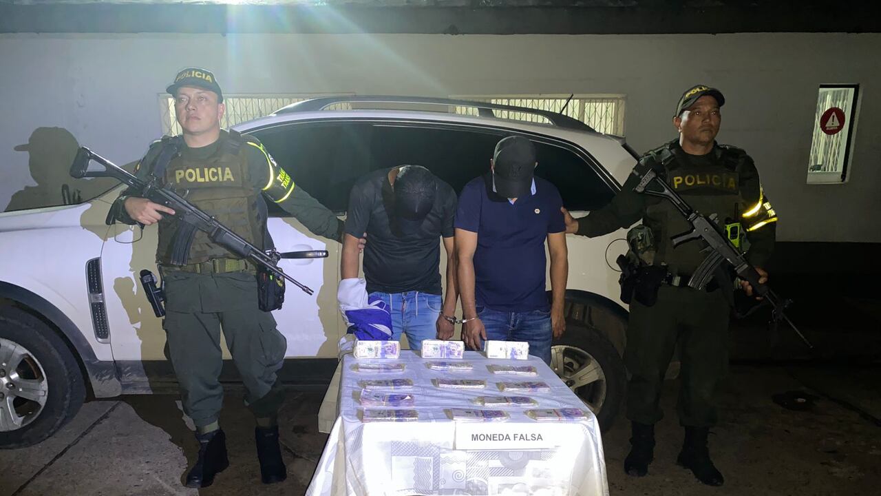 Los implicados quedaron a disposición de la Fiscalía General de la Nación.