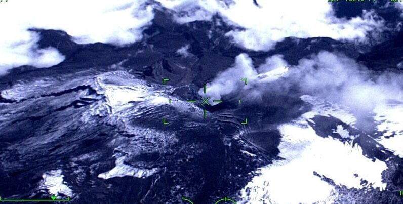 Vista aérea del volcán Nevado del Ruiz.