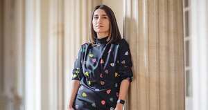 La ex jefa de gabinete Laura Sarabia publicó su declaración de renta de 2018 y dijo que su patrimonio era de 2.000 pesos.