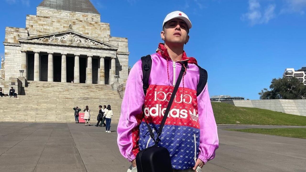 El cantante Andy Rivera se encuentra fuera del país