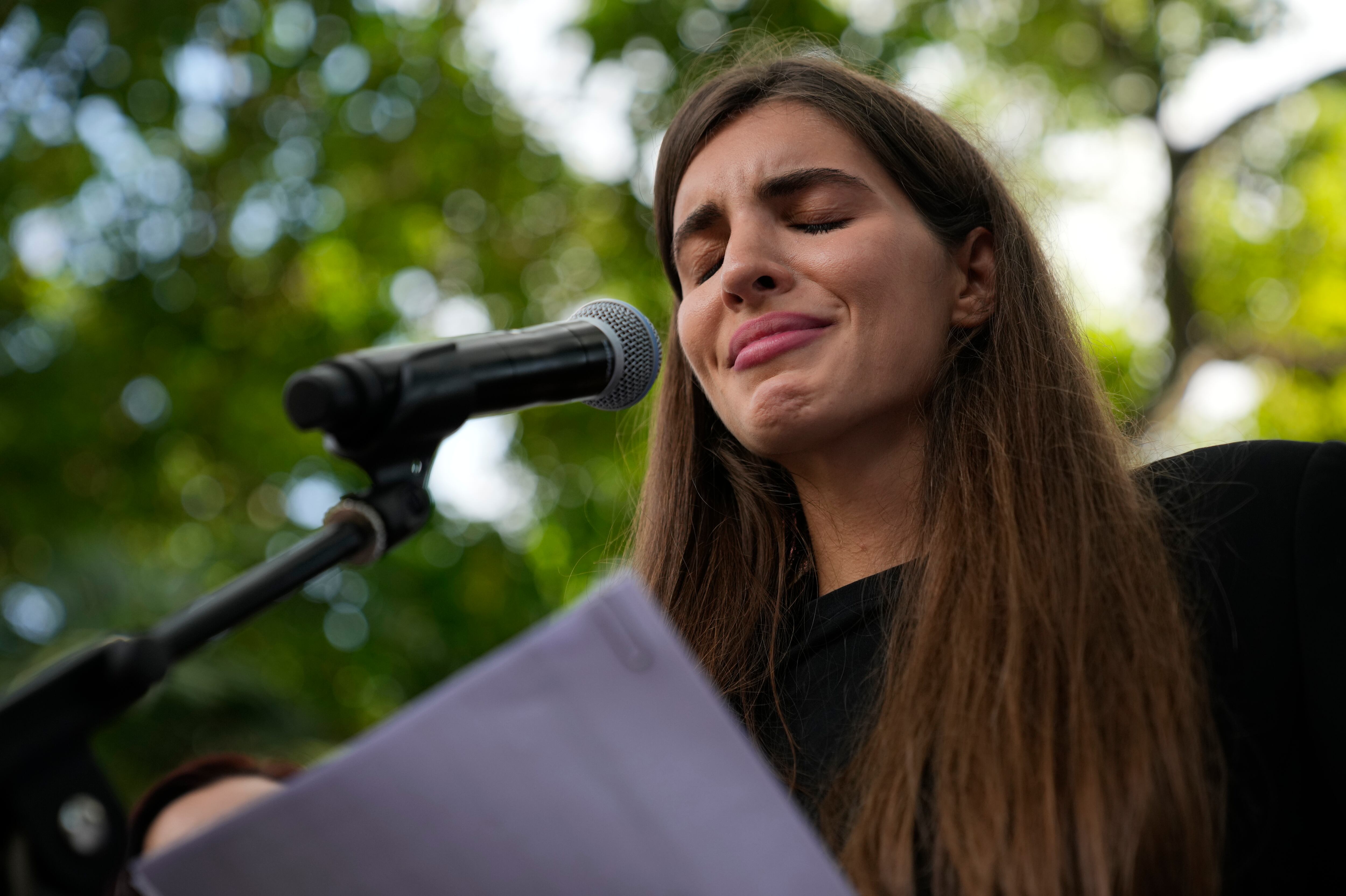 (AP Photo/Ariana Cubillos)