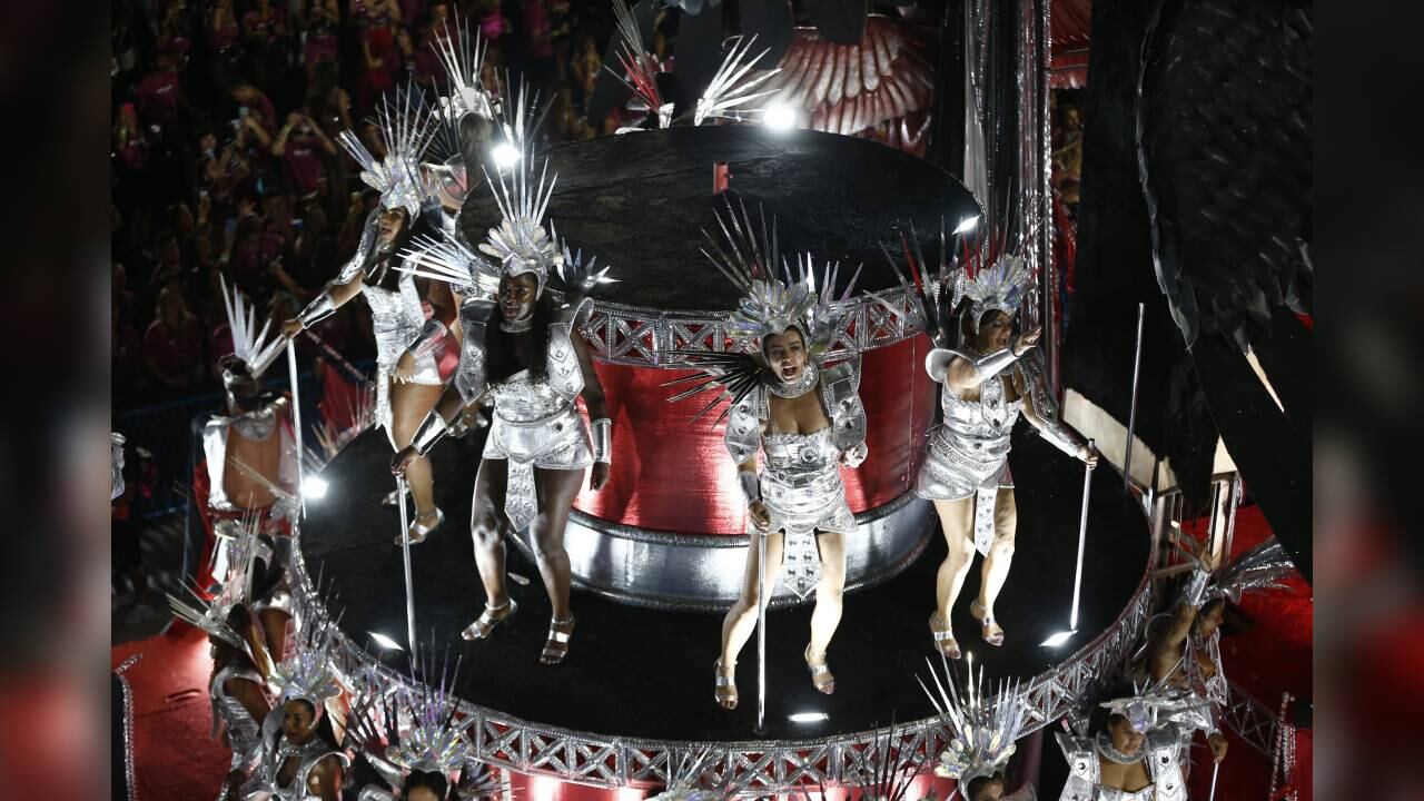 Río de Janeiro volvió a disfrutar del Carnaval luego de dos años de pandemia por la covid-19. Foto: Wagner Meier/Getty Images.