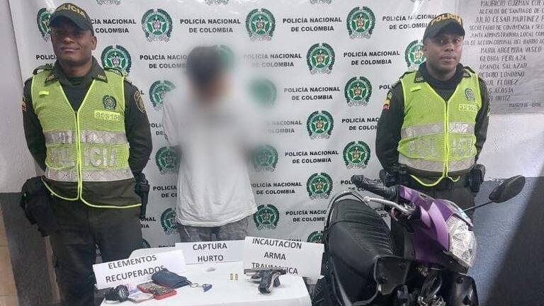 Autoridades capturaron a presunto ‘motoladrón’ en la comuna 11 de Cali.