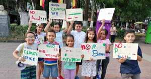 iños ambientalistas colombianos integrantes del movimiento ambiental 'Guardianes por la Vida'. Foto: Guardianes por la Vida vía DW.