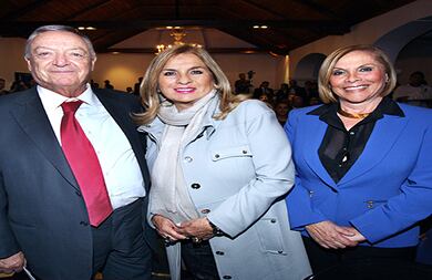 Rodrigo Noguera, Zaida Barrero de Noguera y Mery Becerra.