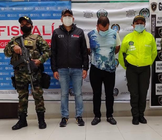 Un juez envió a la cárcel al hombre que supuestamente planeó el asesinato del líder estudiantil Esteban Mosquera el pasado 23 de agosto en Popayá.