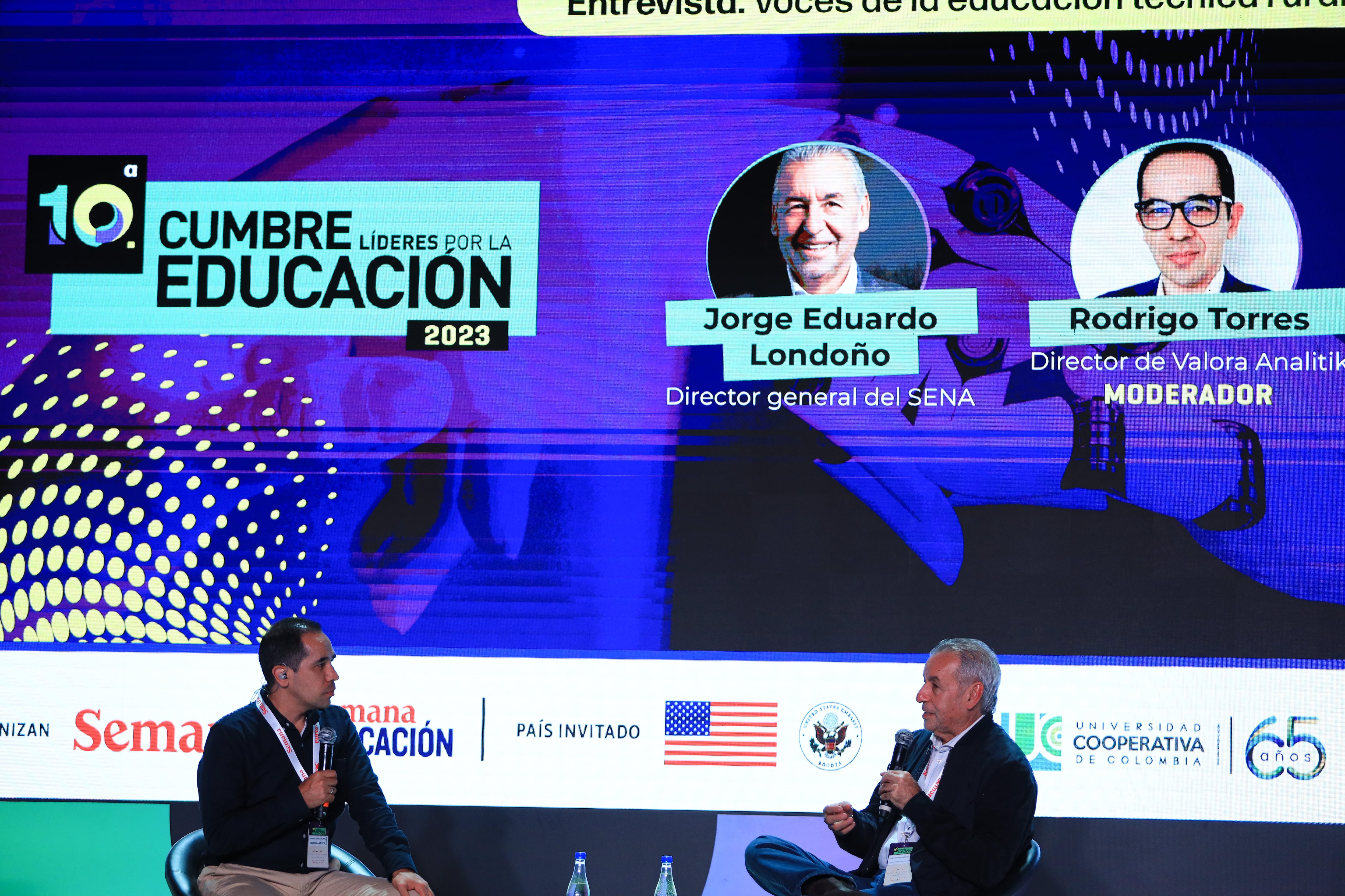 CUMBRE LÍDERES POR LA EDUCACIÓN 2023