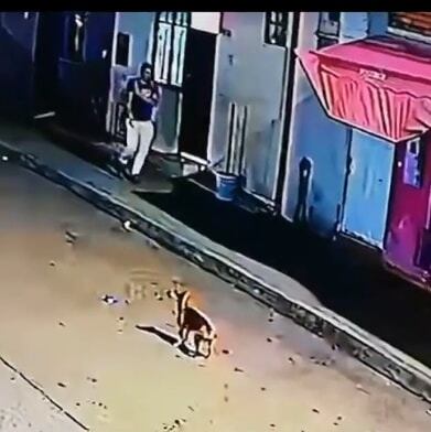 Luis Calambas Artunduaga, se entregó en la Estación de Policía de Piedecuesta.