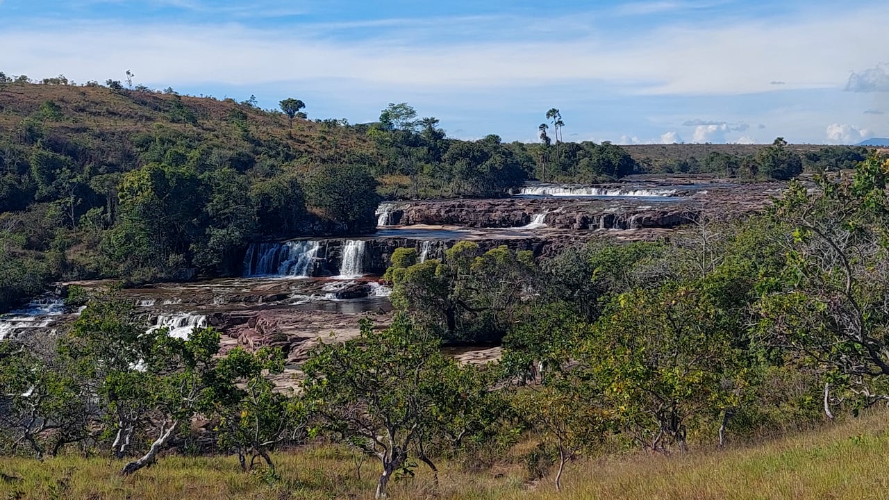 Guayana limita con Brasil y Venezuela.