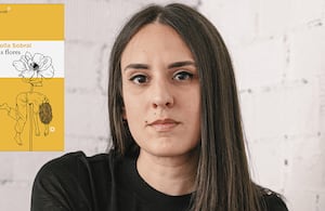 Lucía ha compartido en sus redes sociales (@sollasobral) cómo el libro se ha convertido en un buzón de testimonios de miles de mujeres que, al leer a Marina, se han reconocido a sí mismas.