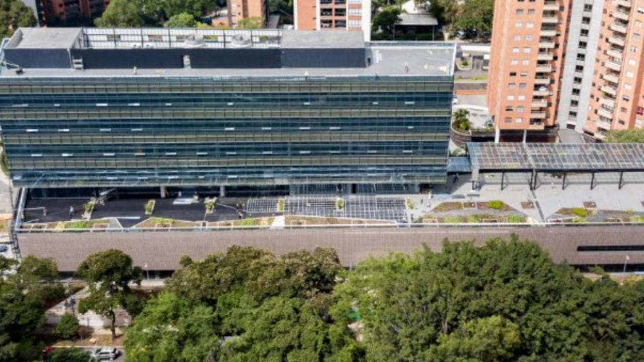 Cámara de Comercio de Medellín para Antioquia.