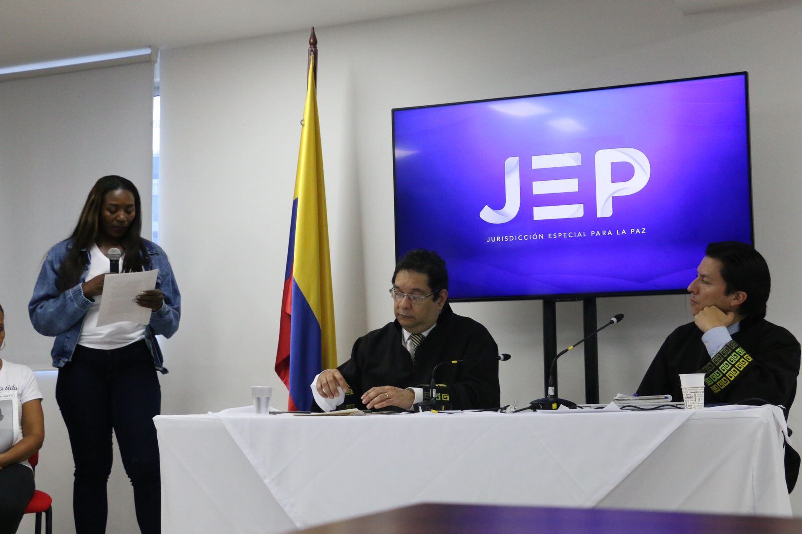 Familiares de las víctimas de falsos positivos intervinieron en la diligencia ante la JEP.