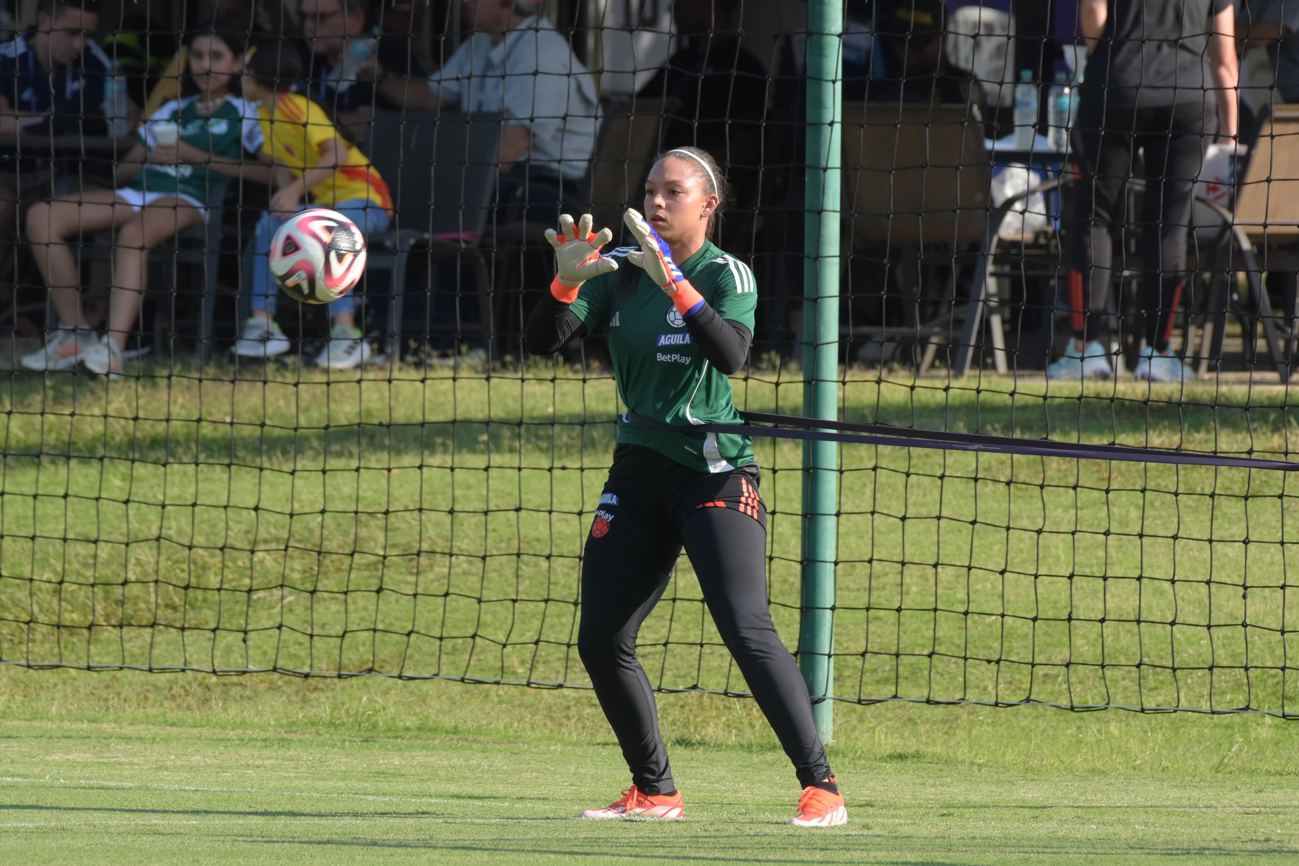 Entrenamiento de la Selección Colombia Femenina Sub-20 en el Club Campestre de Cali.