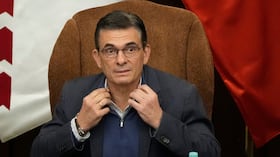 El presidente de Bolivia, Rodrigo Paz, se reúne con líderes de la confederación sindical Central Obrera Boliviana (COB), en La Paz, Bolivia.
