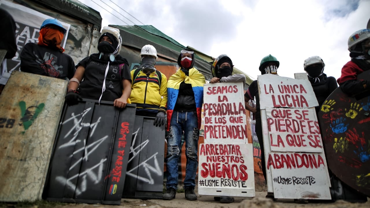 Paro Nacional, primera línea
Bogotá
Foto Esteban Vega La-Rotta