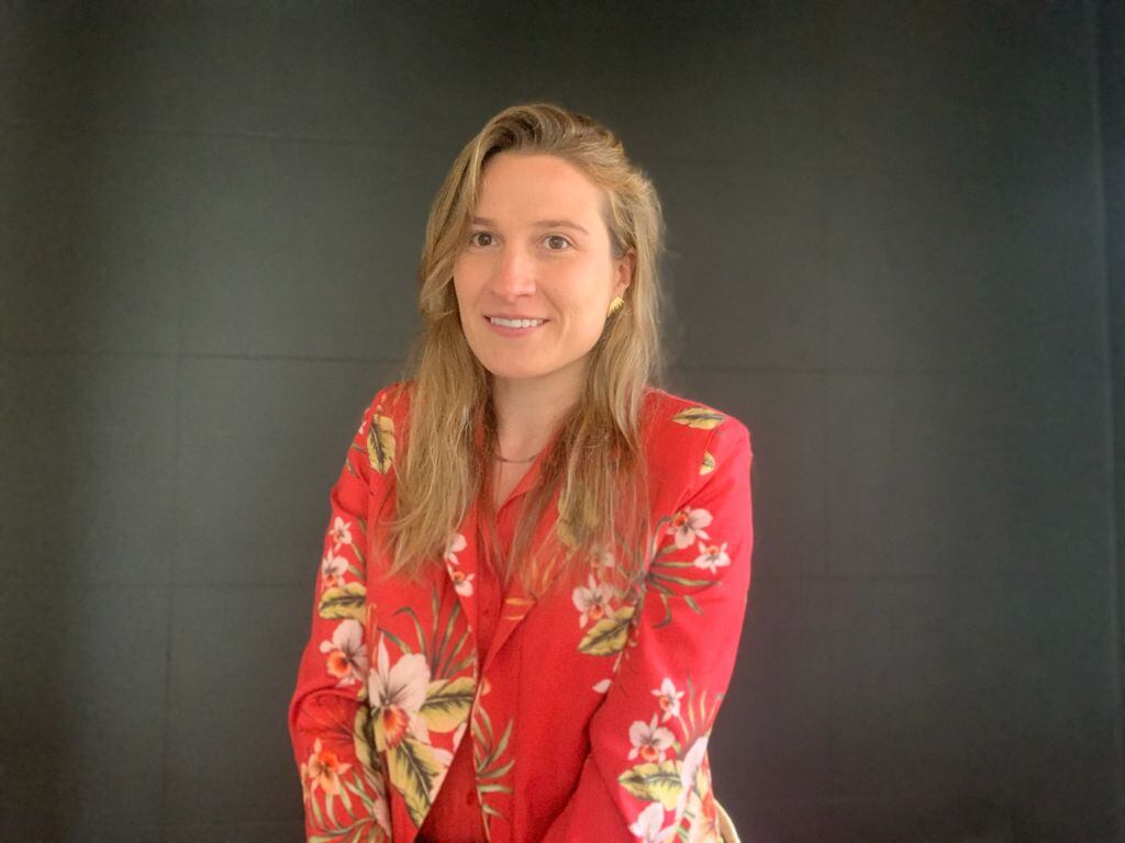 La abogada María José Castaño presenta hoy en la Feria del Libro de Bogotá ‘Chiribiquete y sabedores indígenas’, publicado con el apoyo del Centro de Periodismo de la Universidad de los Andes.