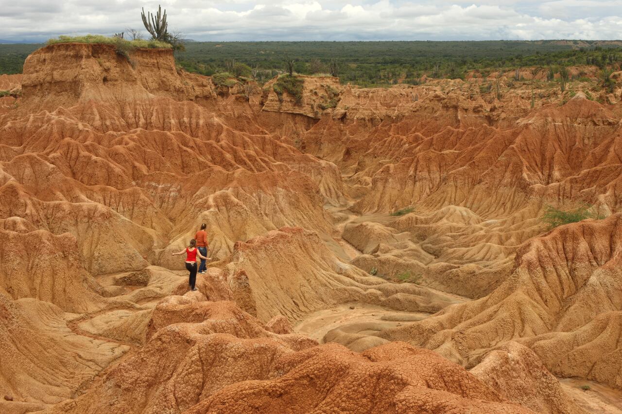 El desierto de La Tatacoa en Huila es uno de los lugares favoritos de muchos para el 'turismo ufológico'. Incluso, se venden artesanías de ovnis y aliens en llaveros y otras piezas.