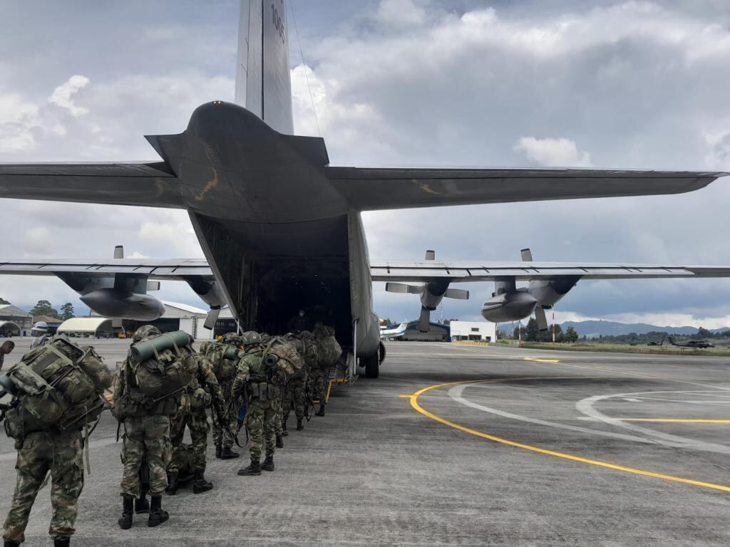 Como lo anticipó SEMANA, Fuerzas Militares confirmaron que atacarán a las disidencias de Iván Mordisco, tras asesinato de niños indígenas.
