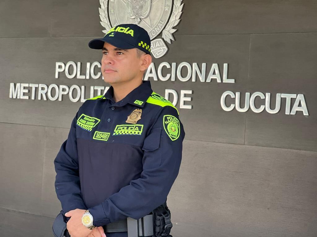 Subintendente Andrés Chaparro Vanegas, comandante del CAI Colón.